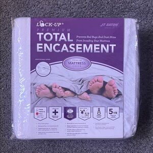 Superior Mattress Encasement - White